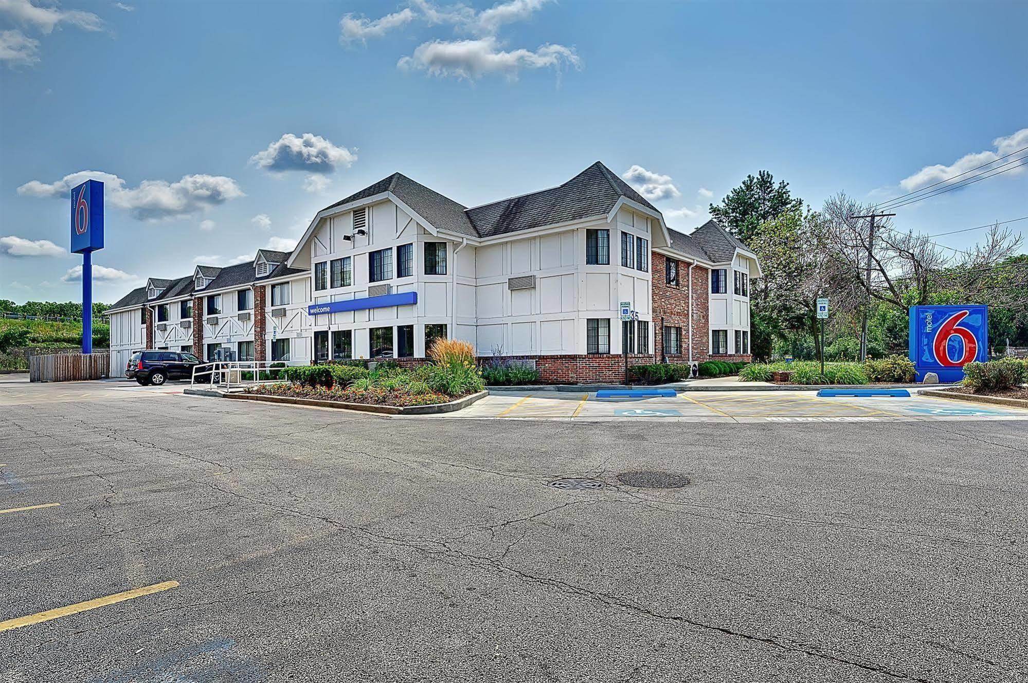 Motel 6-Glenview, Il - Chicago North Екстер'єр фото